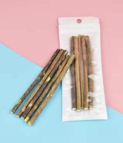 Natural Catnip Dental Chew Sticks for Cats - Safe Oral Care Treats and Pet Supplies